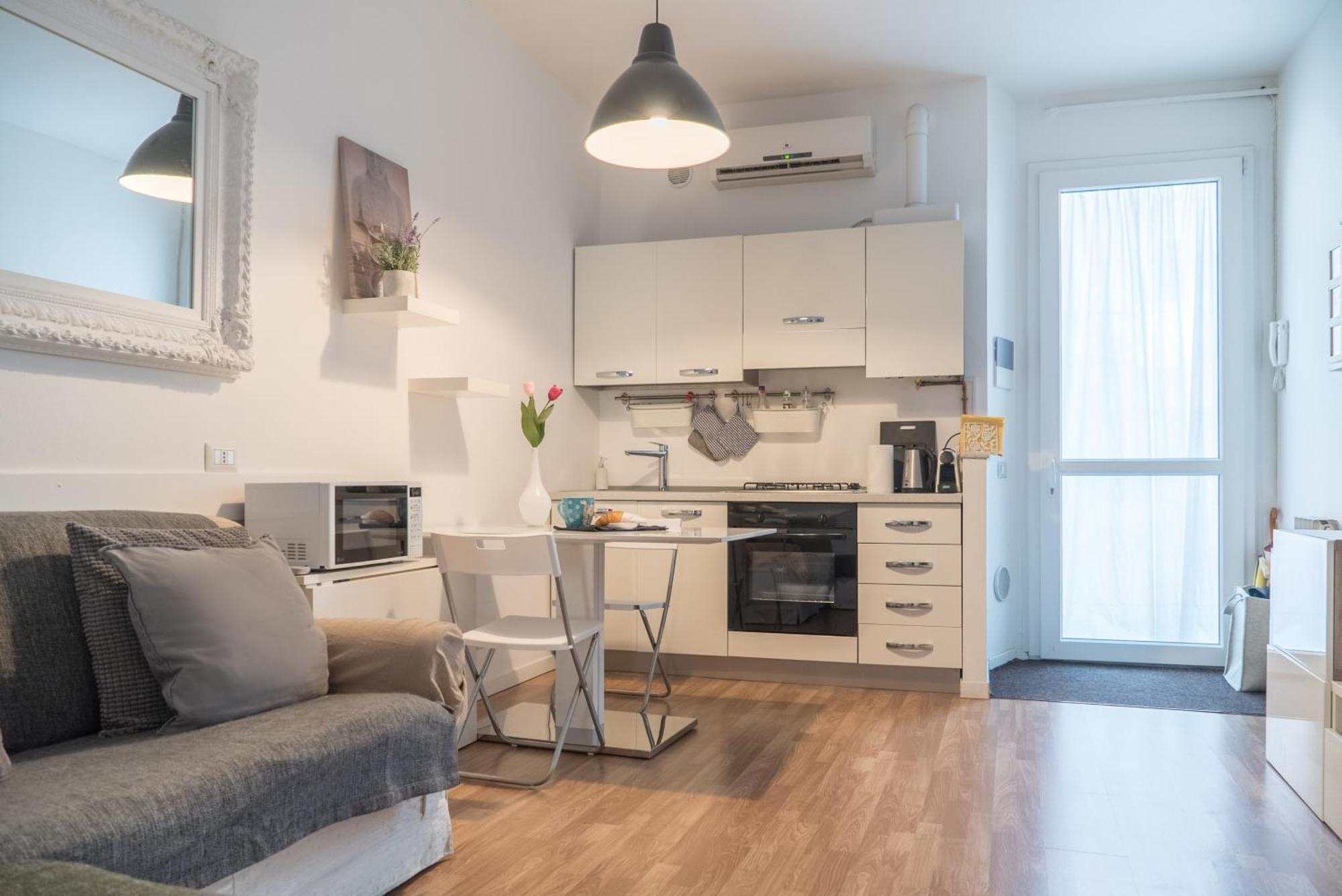Charming Milanese Aparment Leilighet Eksteriør bilde
