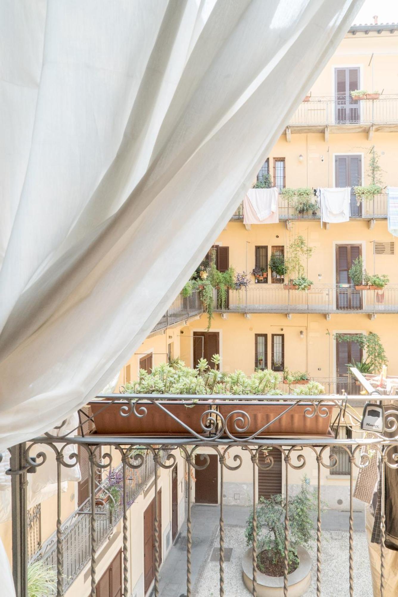 Charming Milanese Aparment Leilighet Eksteriør bilde